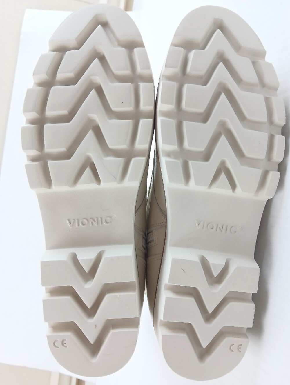 Vionic Leather Combat Boots "Lani" Cream Waterproof Side Zipper Comfort Fall 🆕️ - Picture 11 of 12